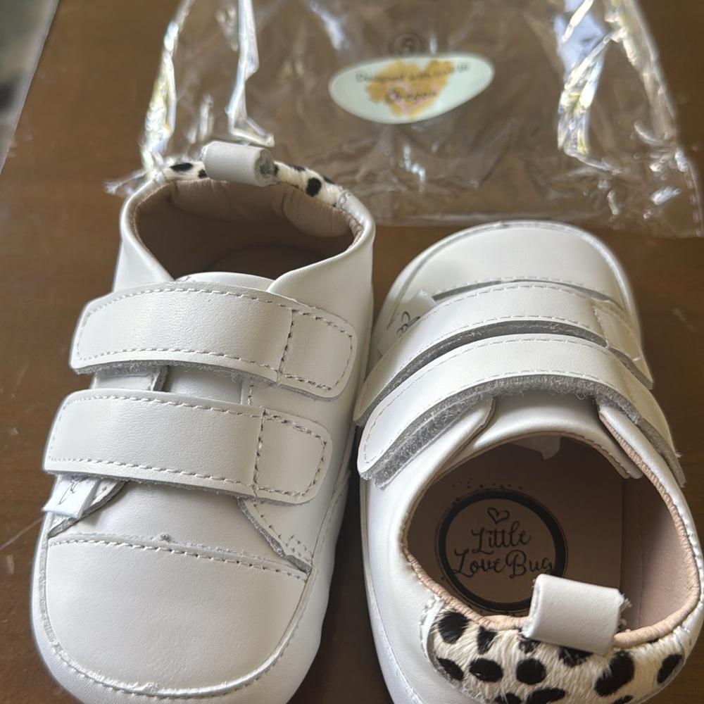 Little Love Bug White Baby Walker Shoes